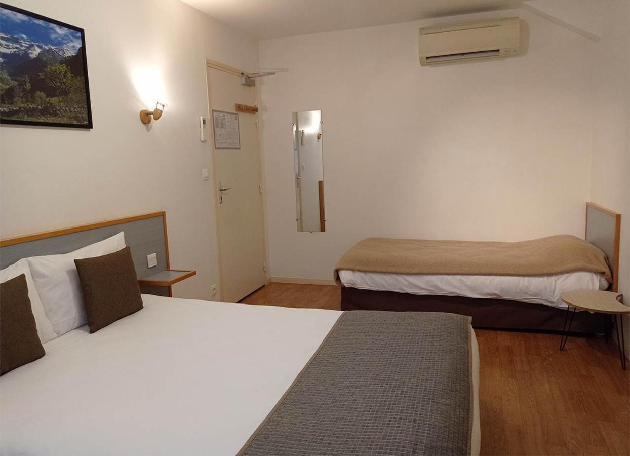 Hotel De La Gare ปิแยร์ฟิตต์-เนสเตลาส์ ภายนอก รูปภาพ